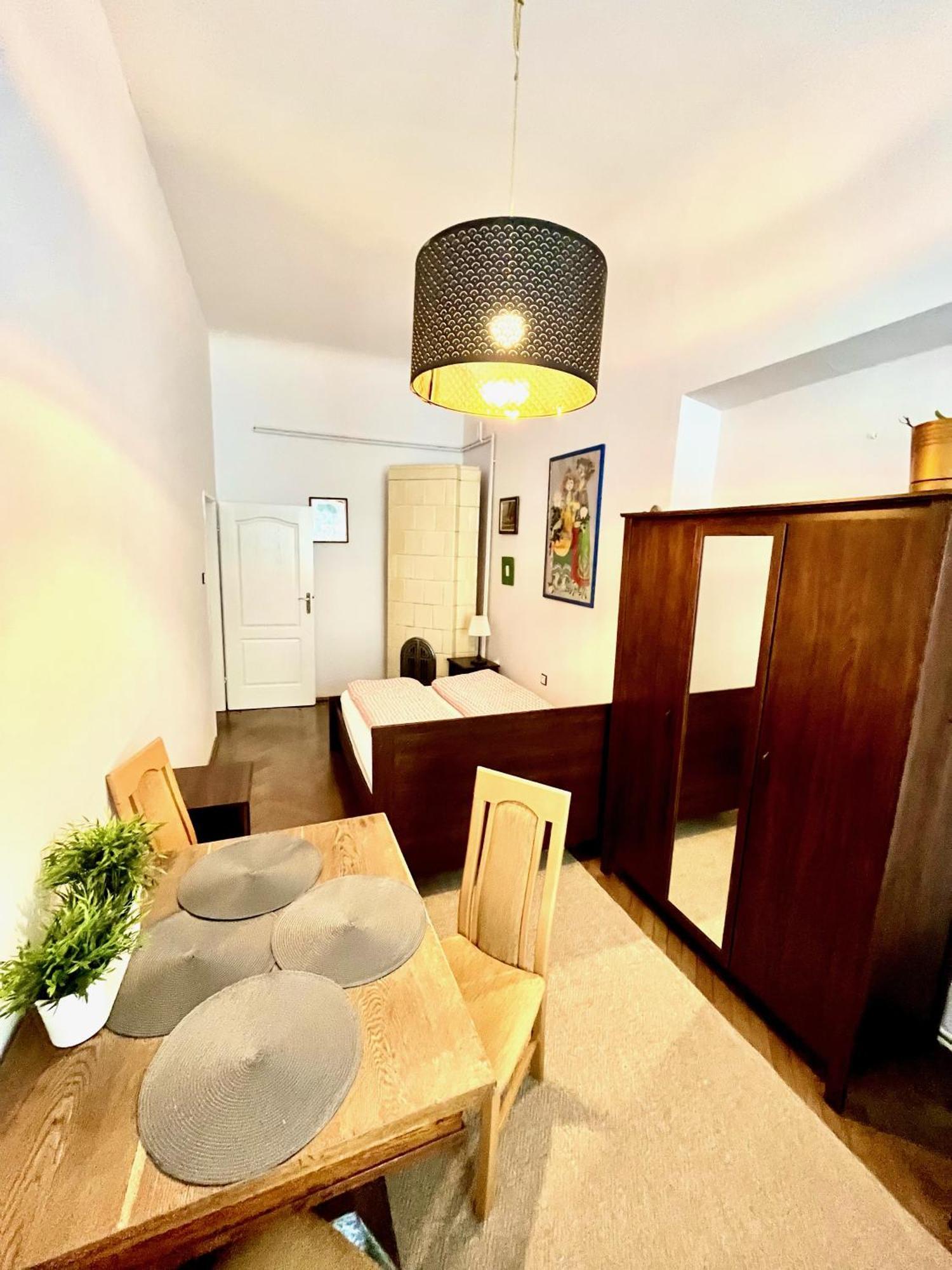Two-Bedroom Apartment,1566960206:JPEG