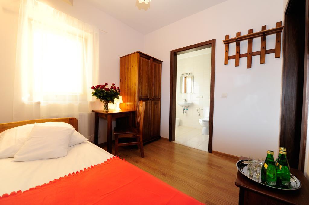 Chambre Simple avec Salle de Bains