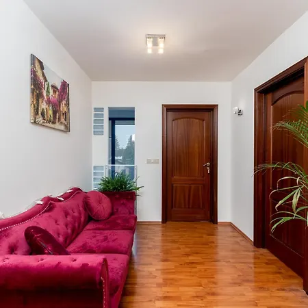 Emerald Spa Guest House-3